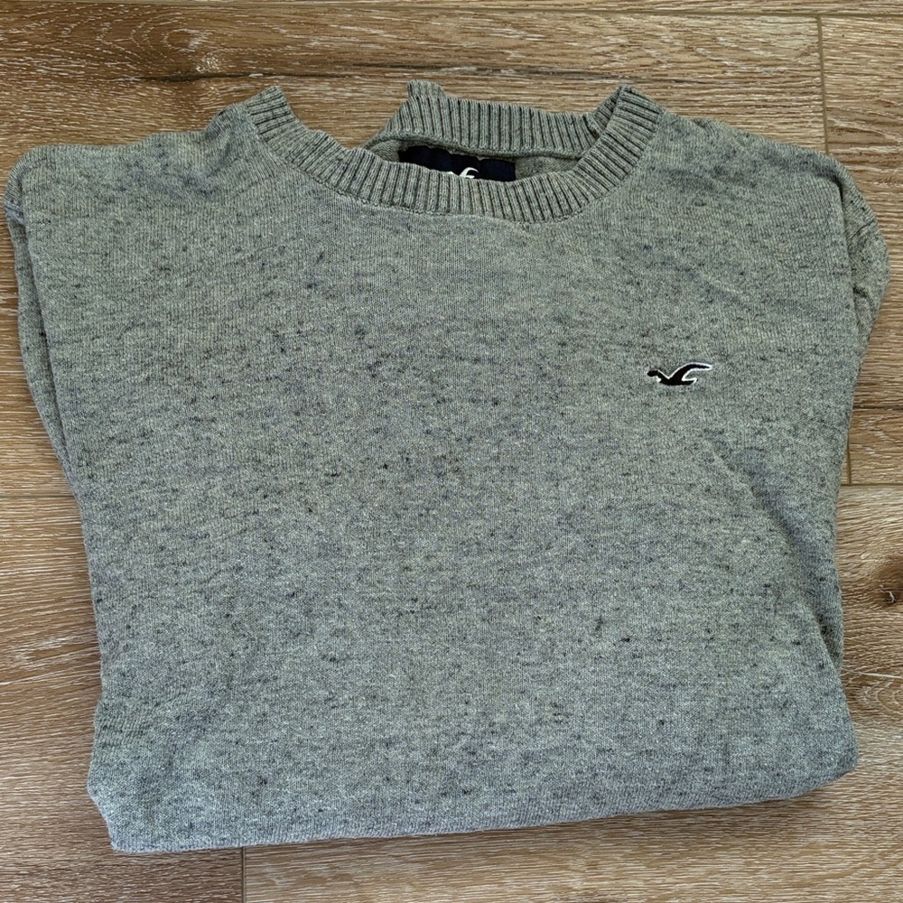 Hollister grey Sweater for Men